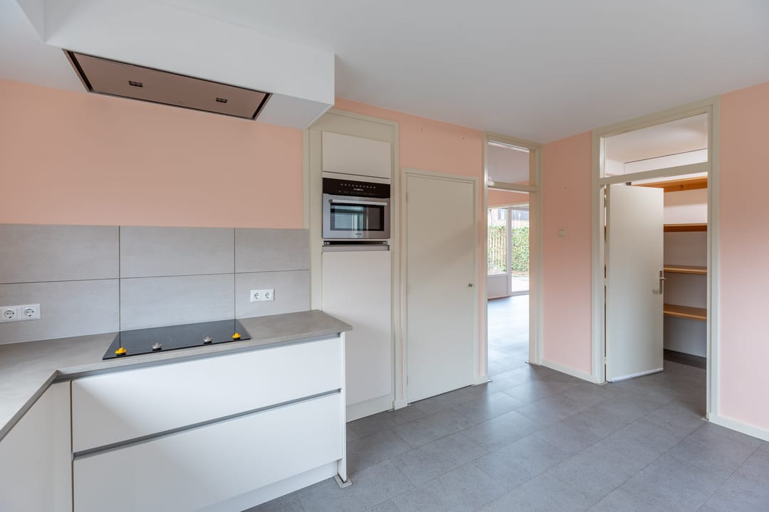 Photo 11 of Sionsweg 26