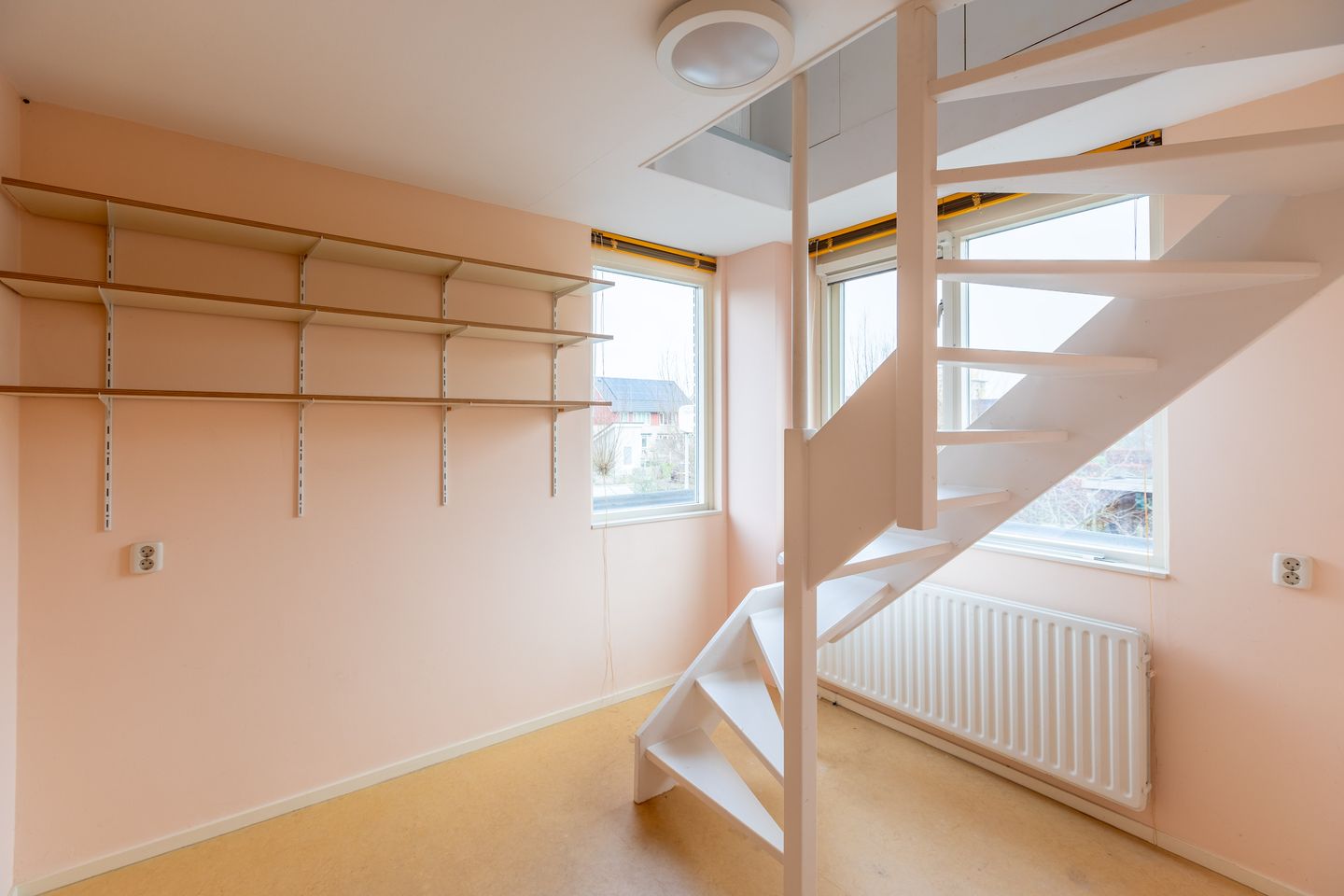 Photo 35 of Sionsweg 26