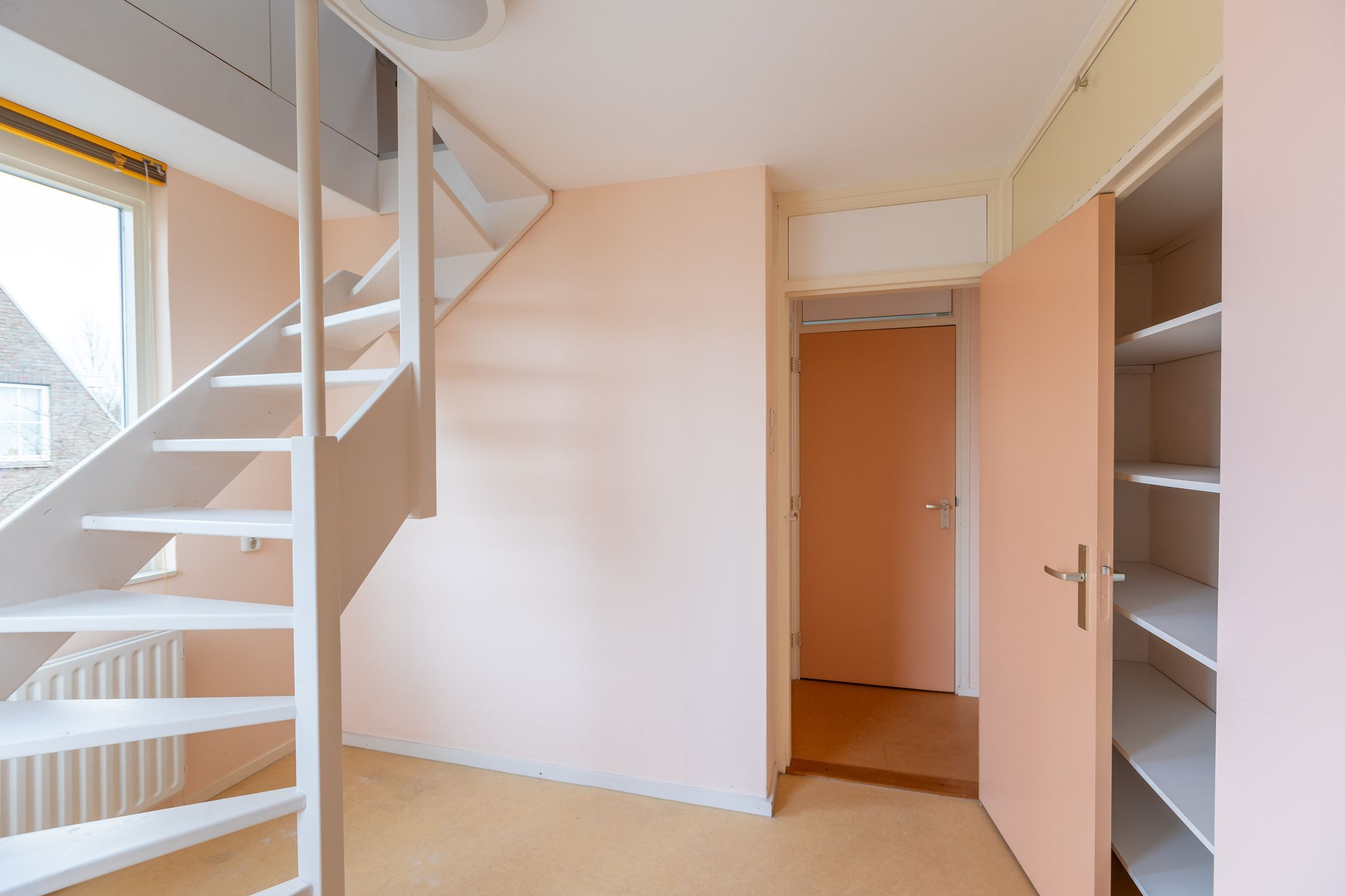 Photo 36 of Sionsweg 26