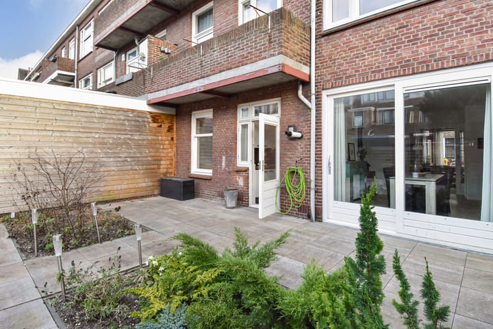 Photo 35 of C. Fockstraat 38