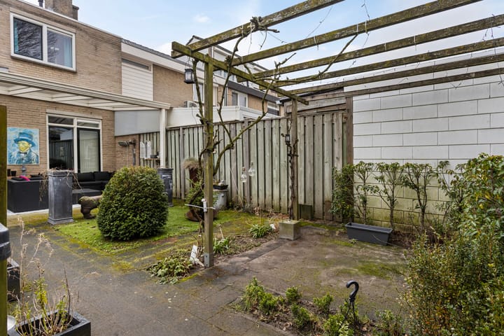 Foto 33 van Generaal Linckerslaan 12