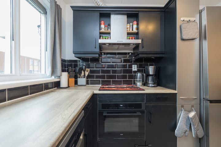 Photo 12 of Abraham van Lindenstraat 1