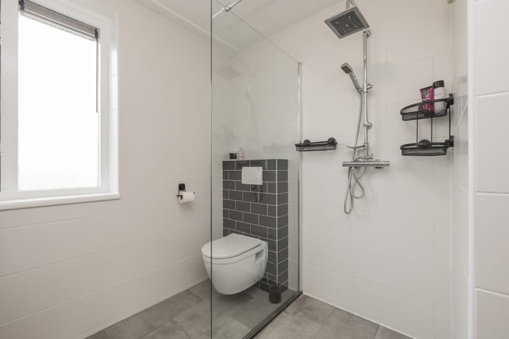 Photo 25 of Abraham van Lindenstraat 1