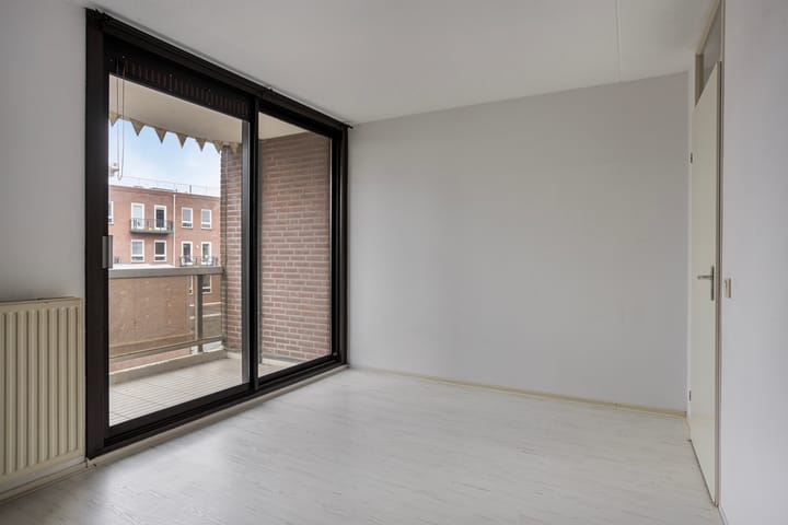 Foto 19 van Sint Josephstraat 60