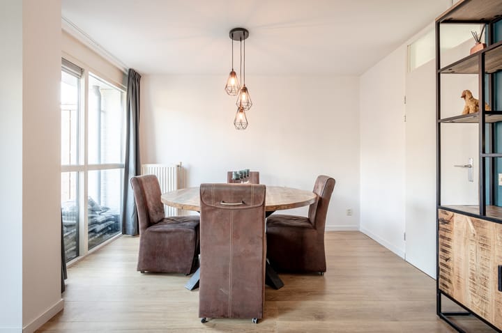 Foto 6 van Uitdamstraat 11