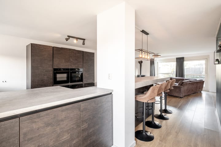 Foto 13 van Uitdamstraat 11