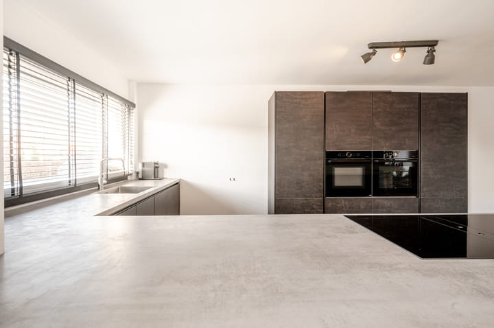 Foto 14 van Uitdamstraat 11