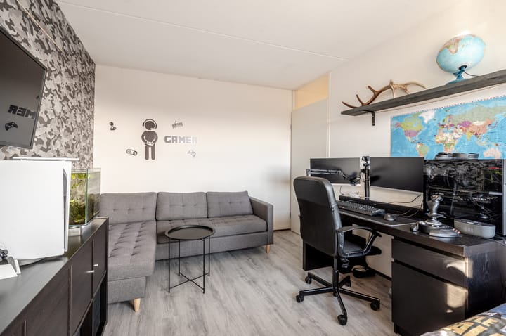 Foto 22 van Uitdamstraat 11