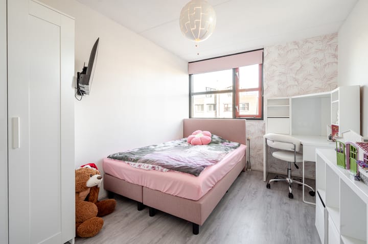 Foto 23 van Uitdamstraat 11