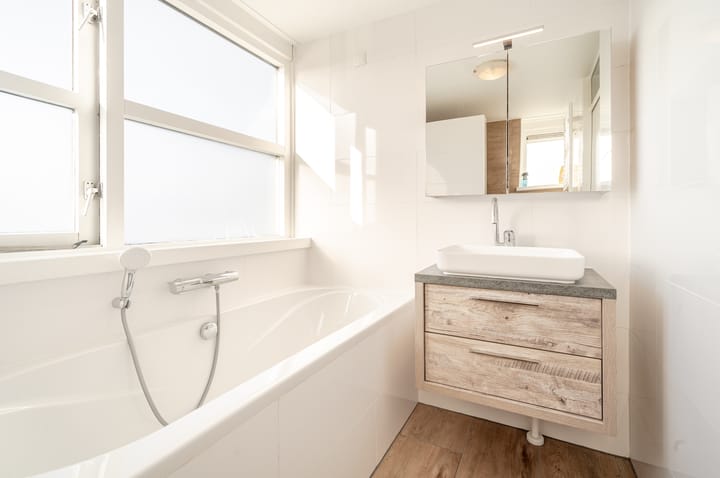 Foto 26 van Uitdamstraat 11