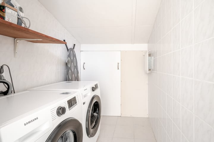 Foto 31 van Uitdamstraat 11