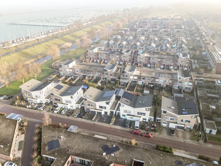 Foto 43 van Uitdamstraat 11