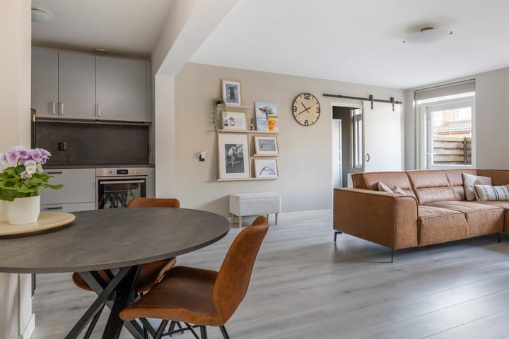 Foto 2 van Sara Burgerhartsingel 189