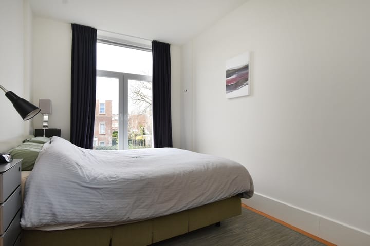 Foto 24 van Goudenregenstraat 240