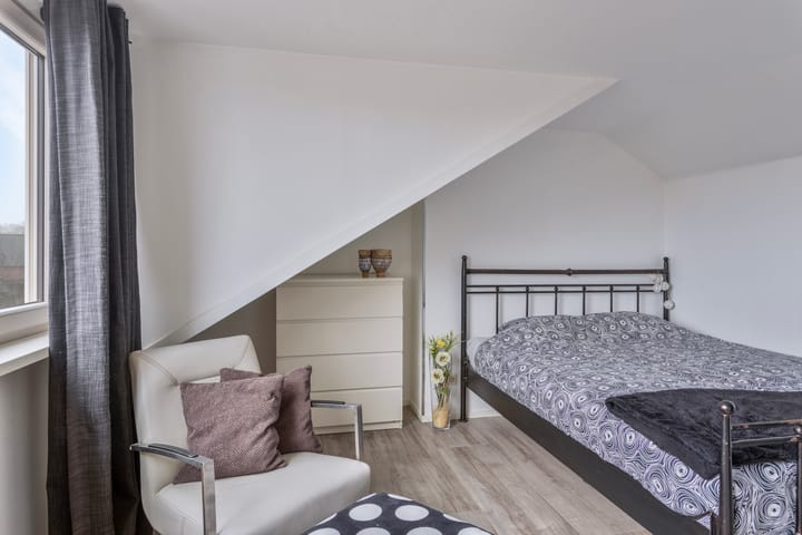 Foto 24 van Spoelsterstraat 16