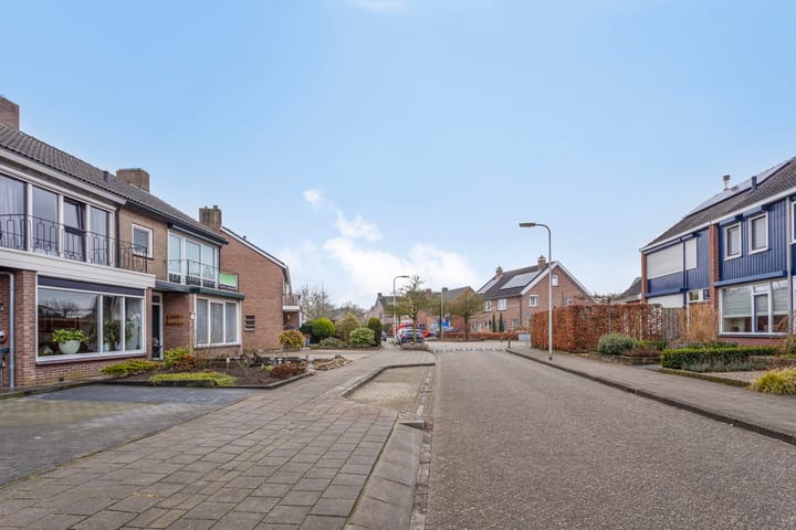 Foto 41 van Spoelsterstraat 16