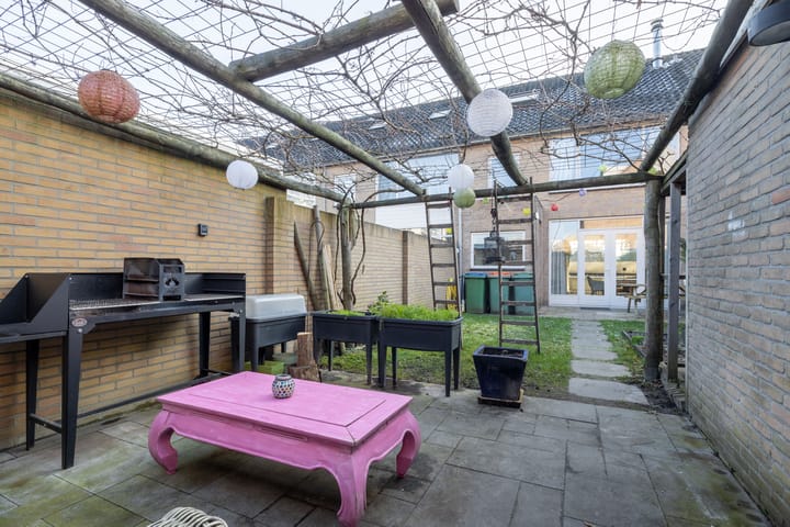 Foto 32 van Molstraat 31