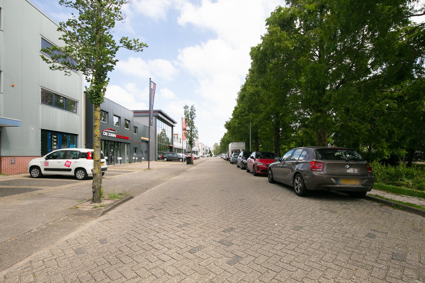 View photo 3 of Zadelmakerstraat 64