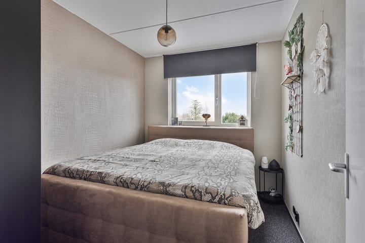 Photo 16 of Heidserparklaan 9