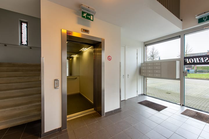 Foto 28 van Greeflaan 23