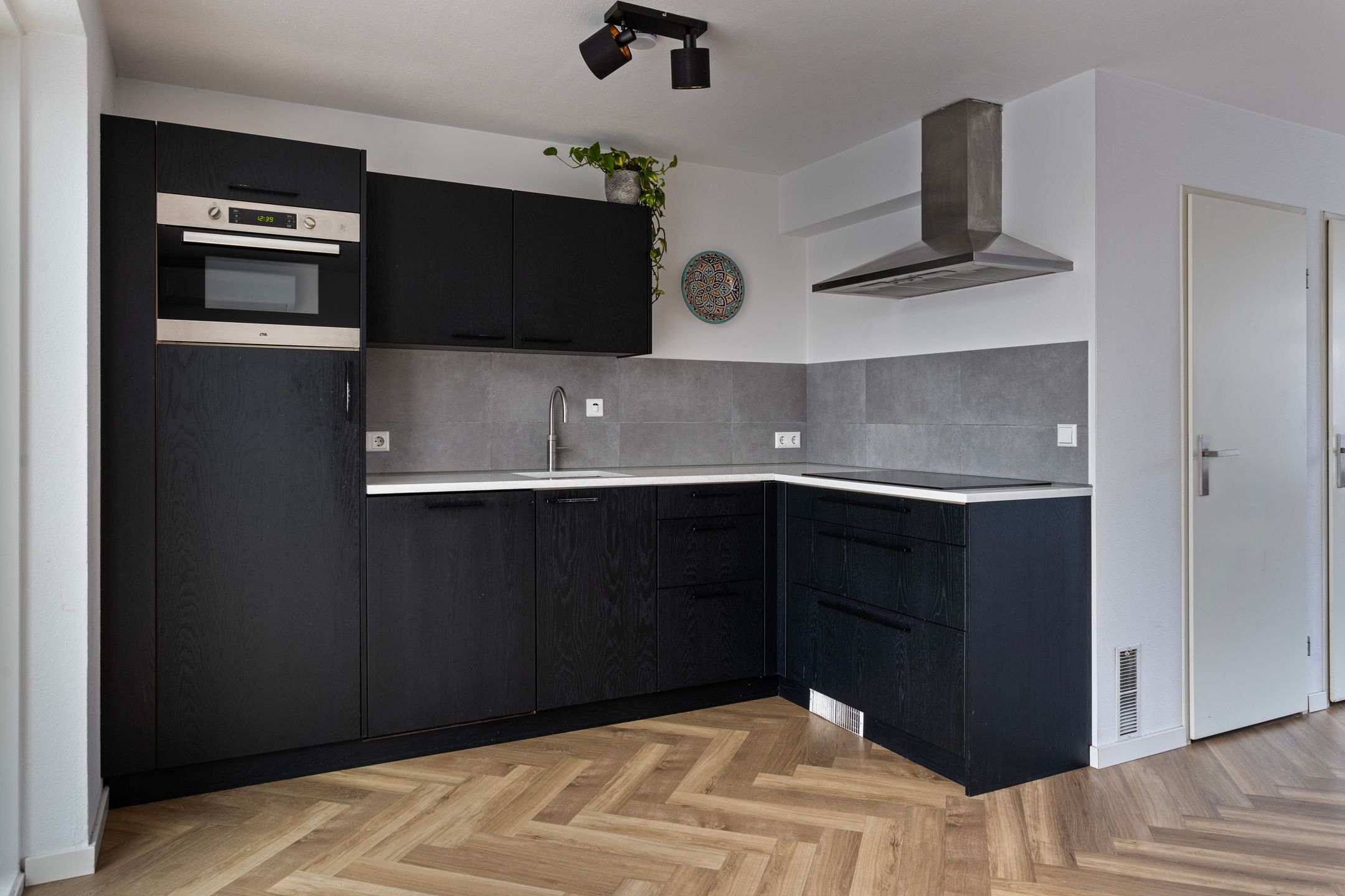 Foto 12 van Spoorven 231