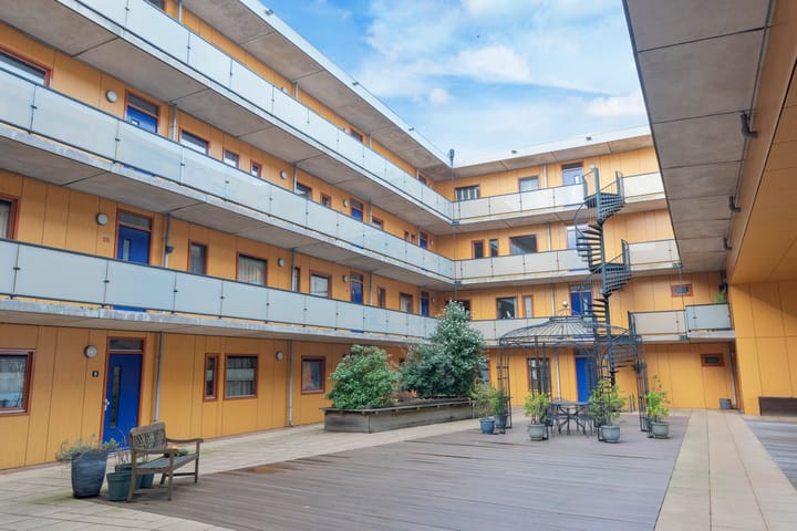 Foto 6 van De Hoven 76