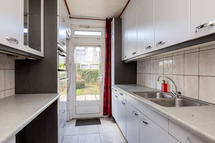 Foto 13 van Roeselarestraat 51