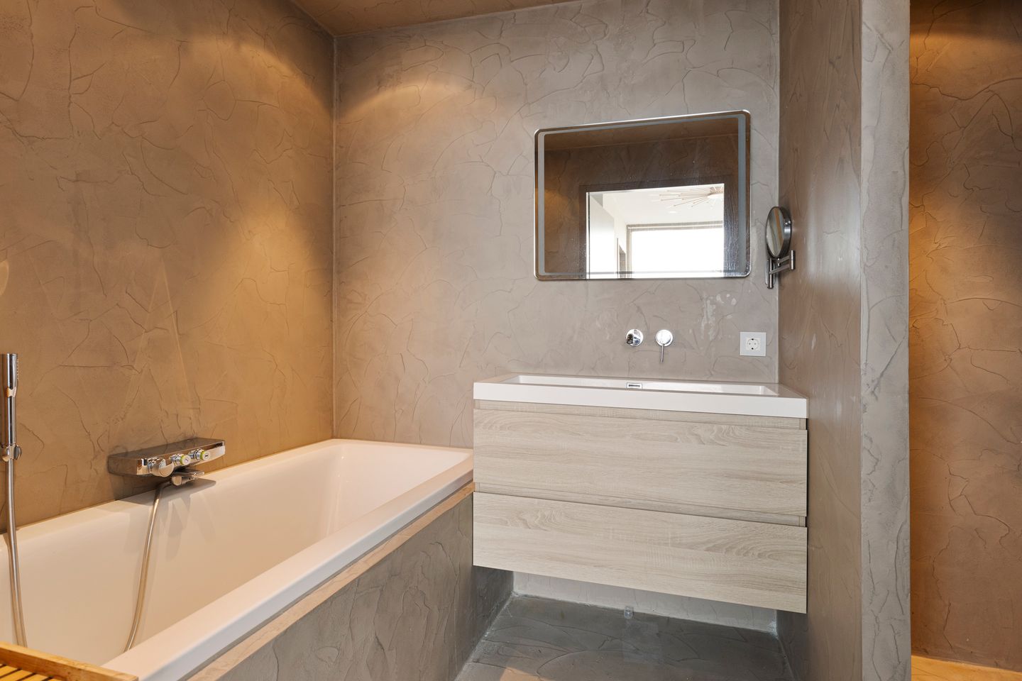 Foto 20 van Bertus Bulstraat 17