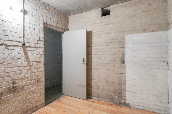 Foto 18 van Edisonlaan 105