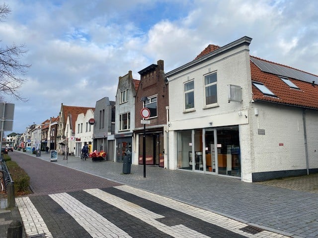 Bekijk foto 2 van Oost-Voorstraat 48