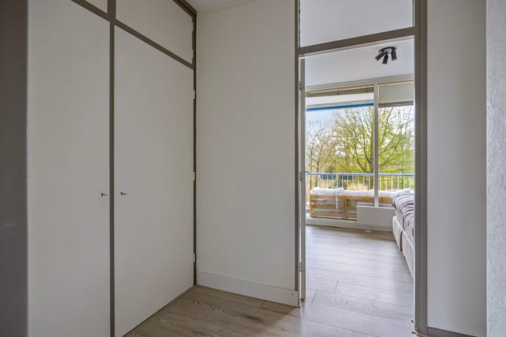 Foto 13 van Henri Dunantlaan 275