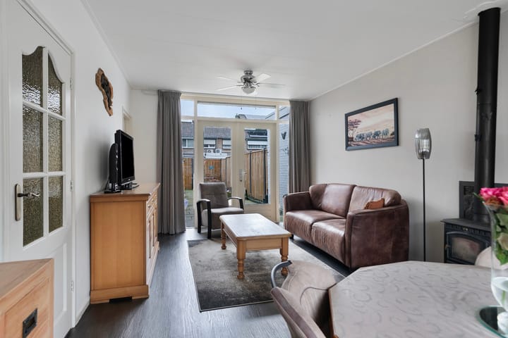 Foto 5 van Maarten Harpertsz. Trompstraat 16