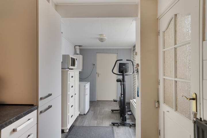 Foto 7 van Maarten Harpertsz. Trompstraat 16