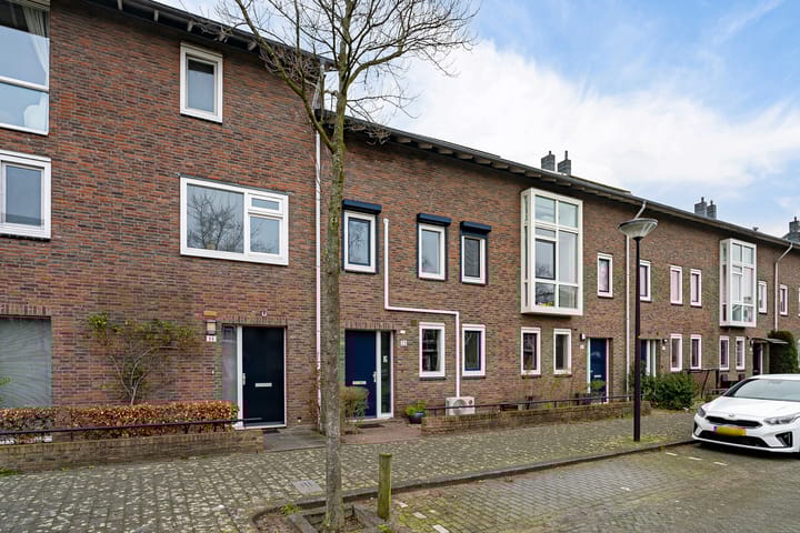 Foto 9 van Ko van Dijkplein 23