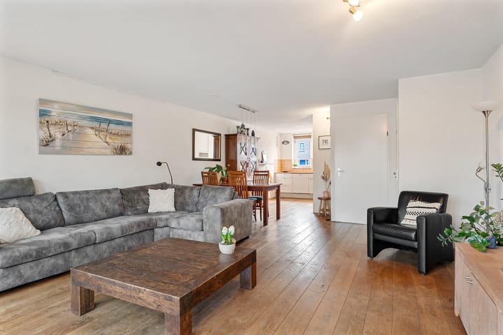 Foto 17 van Ko van Dijkplein 23