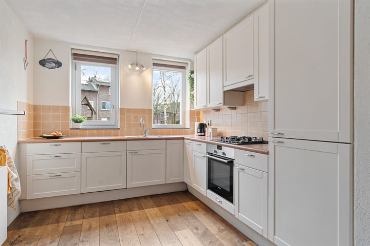 Foto 22 van Ko van Dijkplein 23