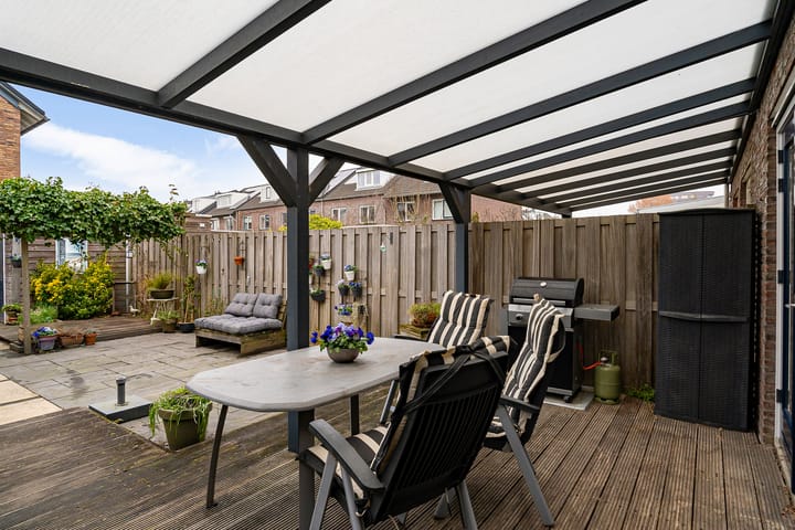 Foto 24 van Ko van Dijkplein 23