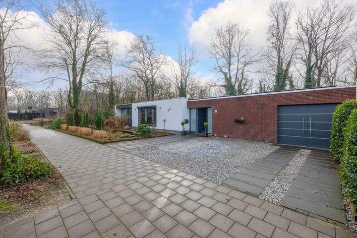 Foto 2 van Orchideeweg 10