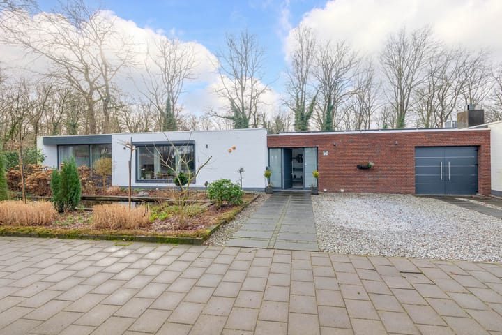 Foto 45 van Orchideeweg 10