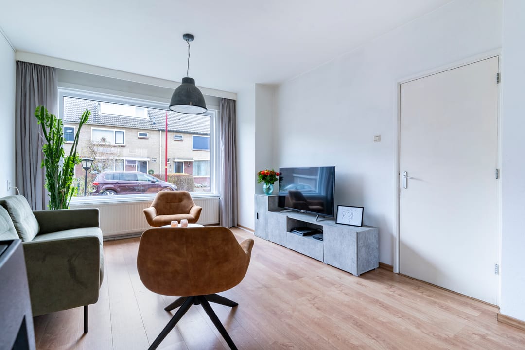 Photo 7 of van Halllaan 18