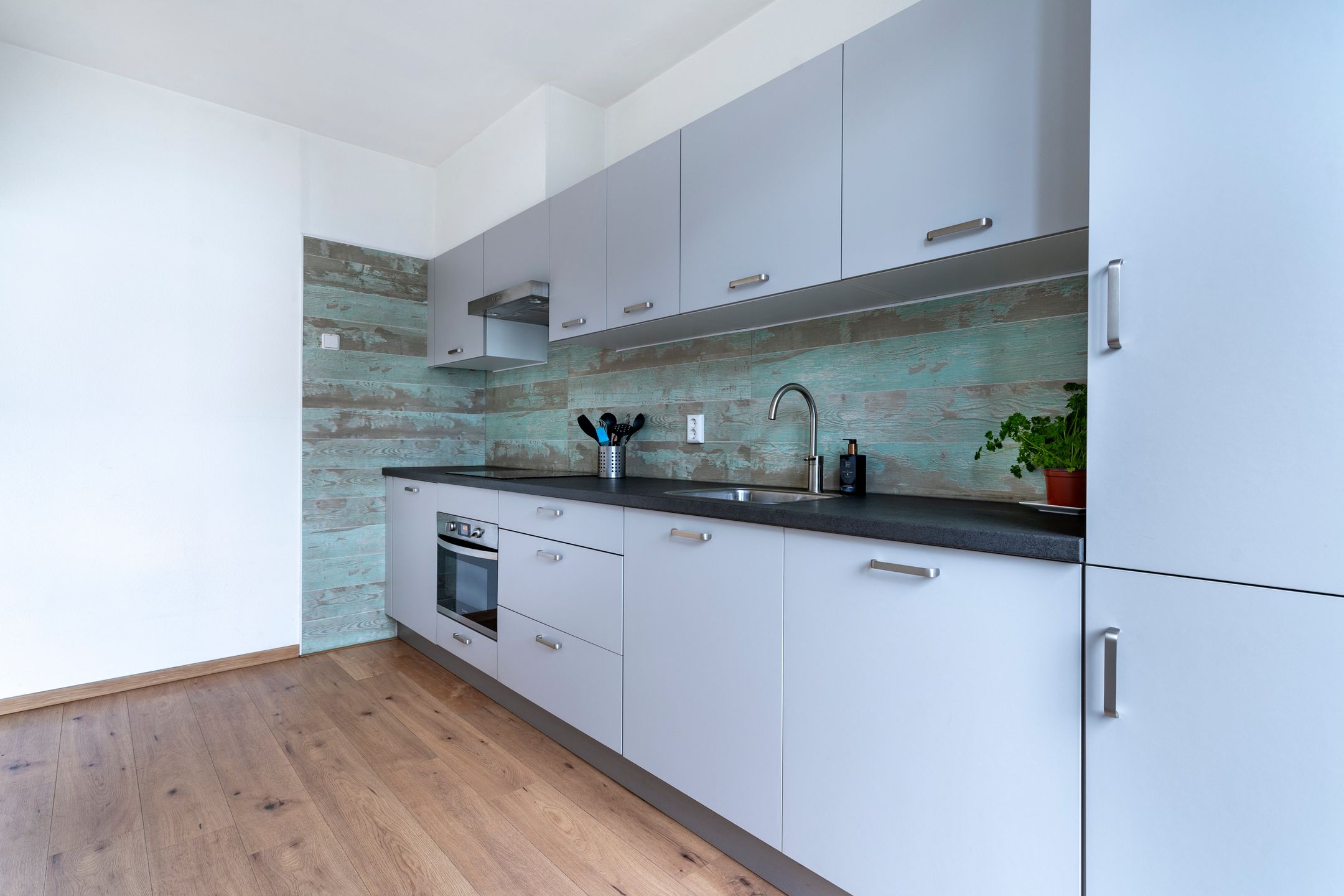 Photo 12 of van Halllaan 18