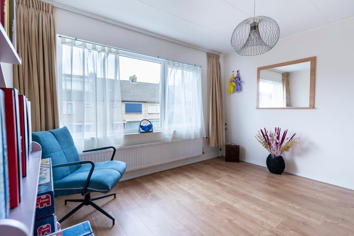 Foto 22 van van Halllaan 18