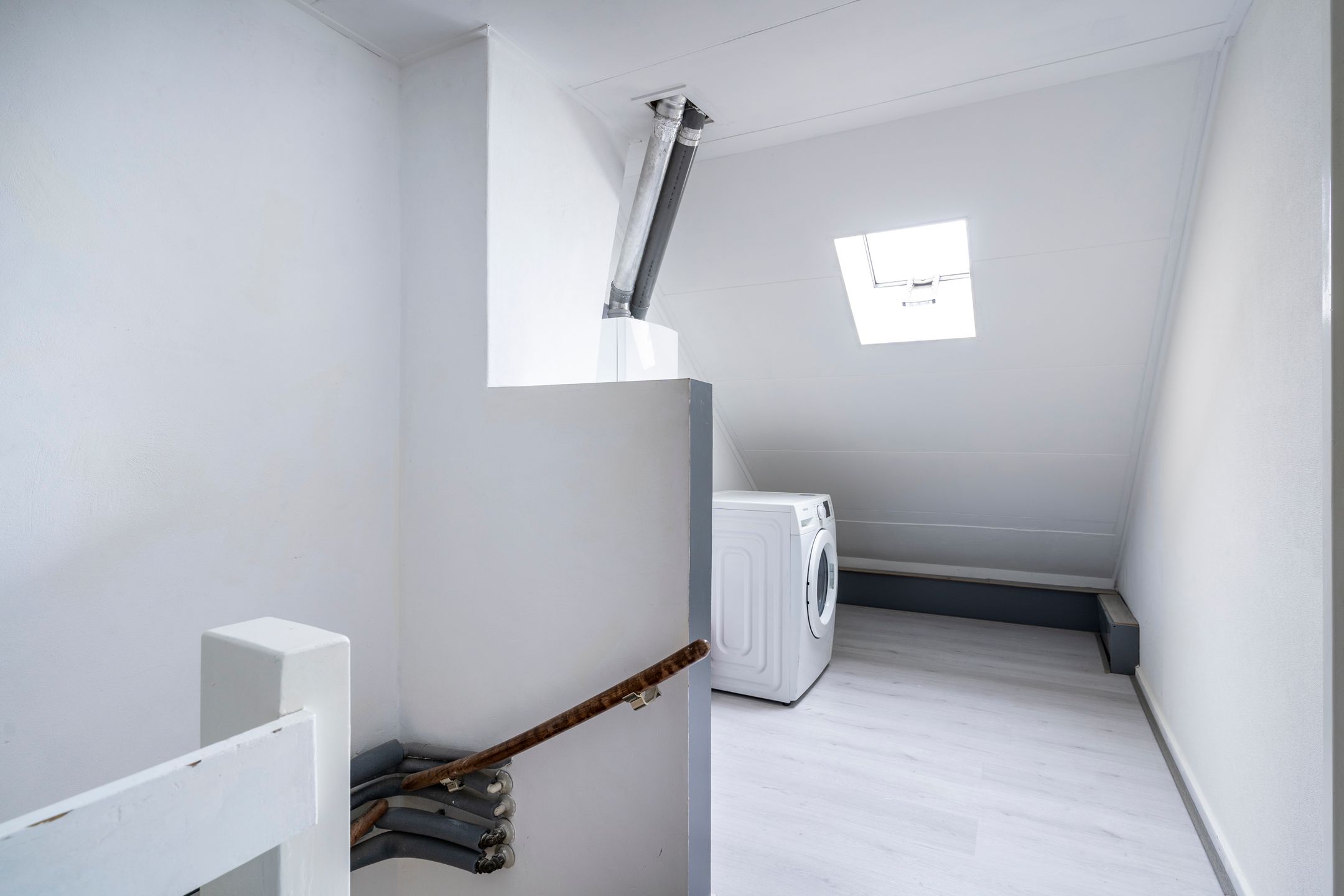 Photo 27 of van Halllaan 18