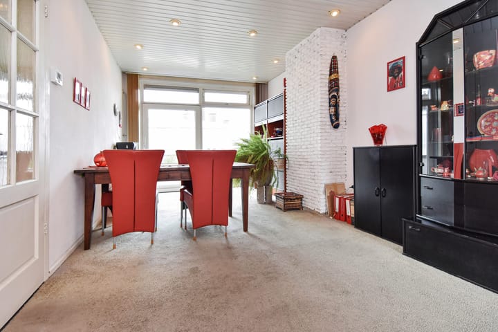 Photo 11 of Kamperfoeliestraat 229