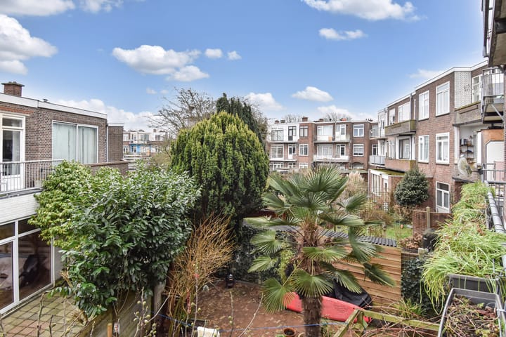 Photo 15 of Kamperfoeliestraat 229