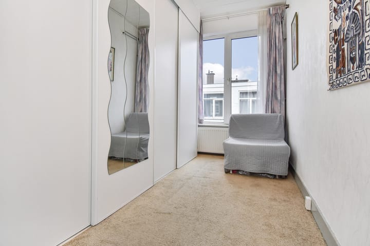 Photo 21 of Kamperfoeliestraat 229