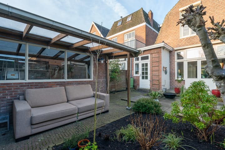 Foto 32 van Kennemerstraatweg 59