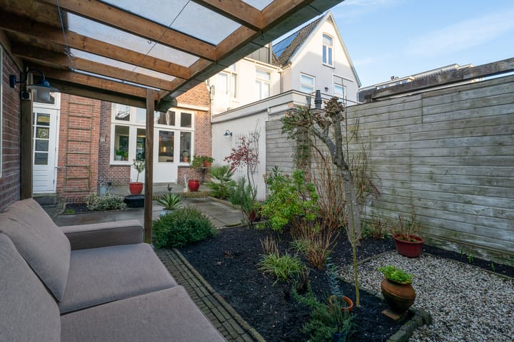 Foto 33 van Kennemerstraatweg 59