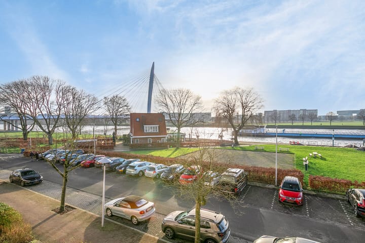 Foto 11 van Rooseveltlaan 462