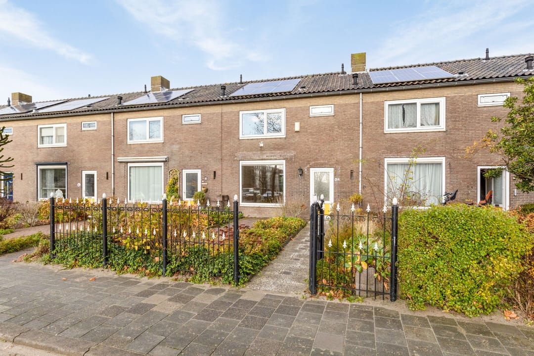 Foto 1 van Van Hogendorpweg 34